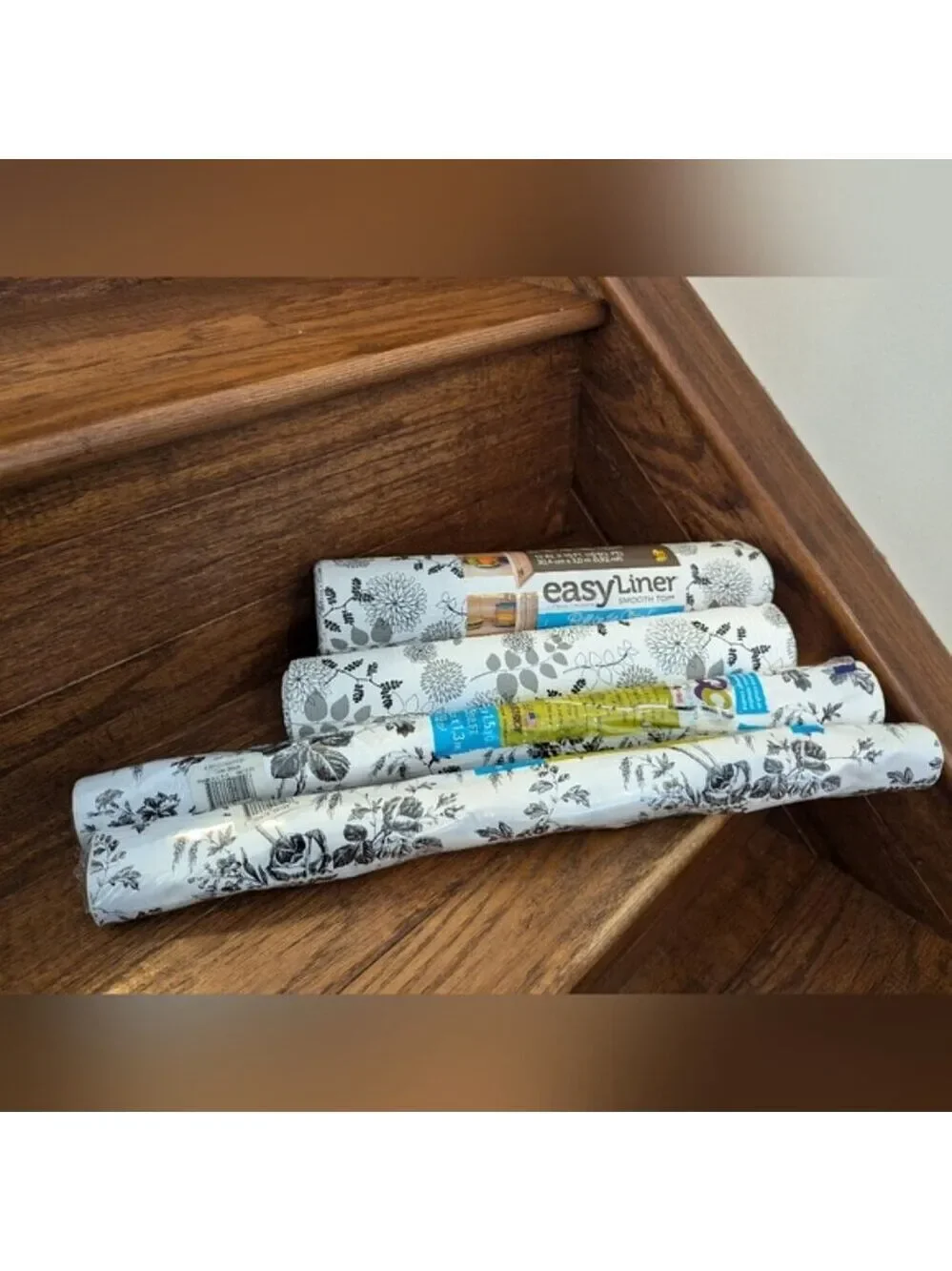 Contact drawer paper & Duck easy liner lot- 4 rolls